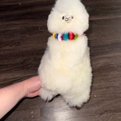 large alpaca plushy
