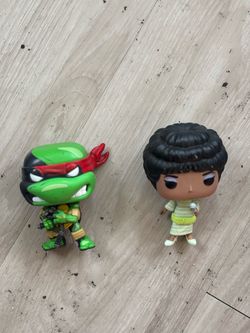 Open Funko pops /action figures