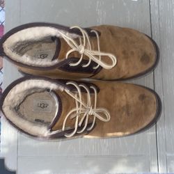 UGG BOOTS