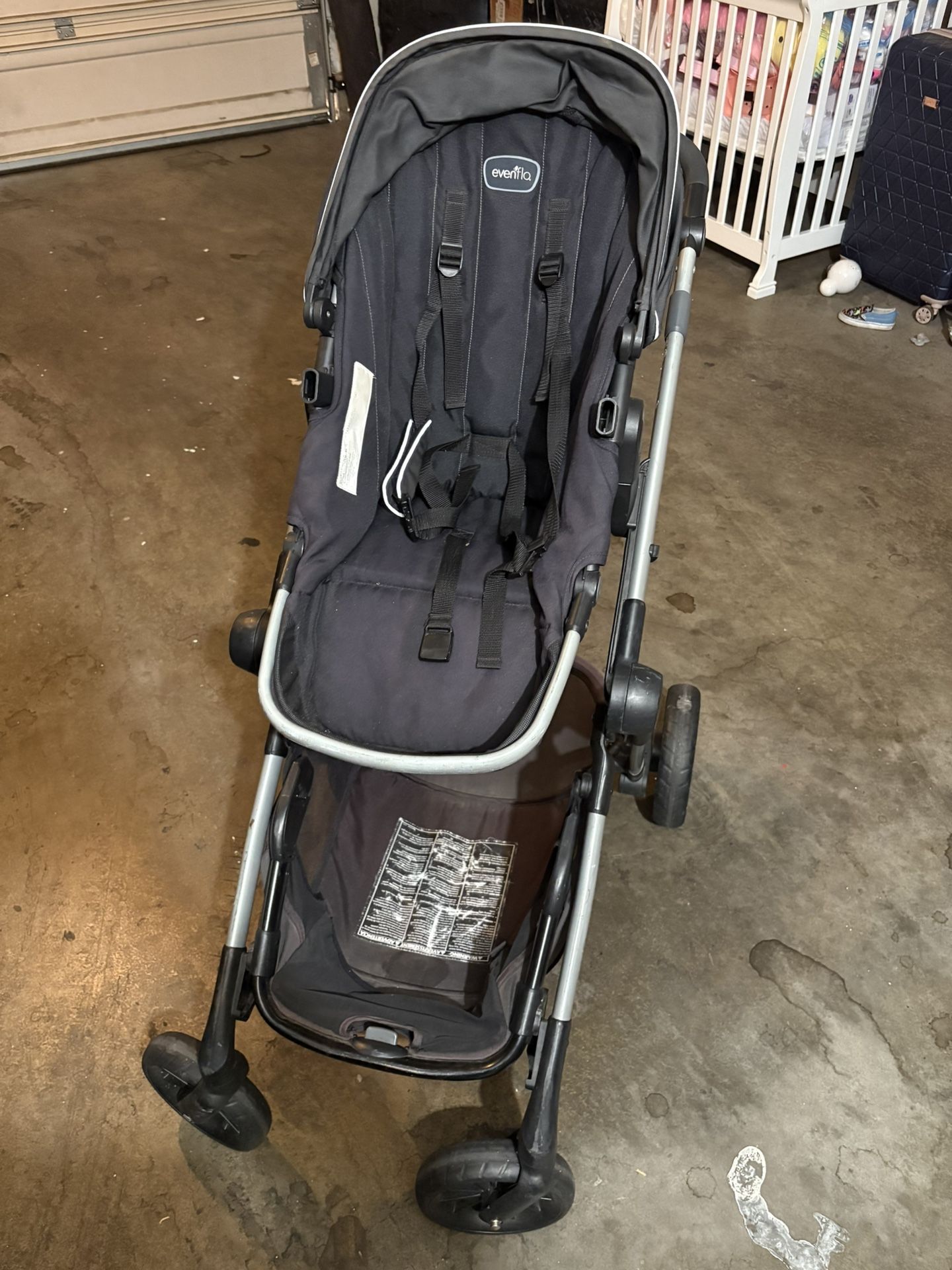 what's the difference between evenflo and evenflo gold Revolve360 Extend All-in-One Rotational Car Seat with SensorSafe yoga duffel rain and snow Ride Algorythm Men's Snowboard, Couleur:Sawdust Tan