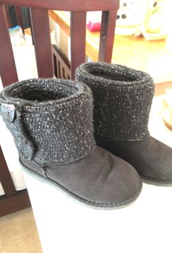 Girl boots 12