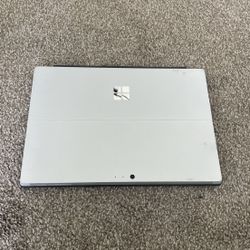 Microsoft Surface Pro 4 