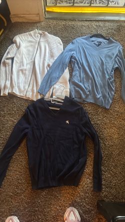 suéter de vestir size M $30 por todo