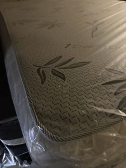 King Mattress With Boxspring 