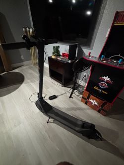 Phantom electric scooter