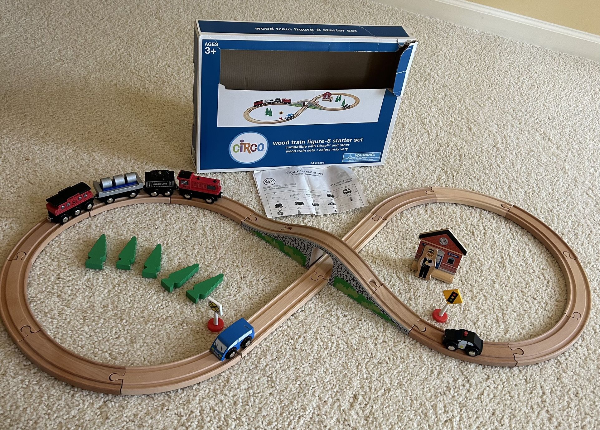 Circo Wood Train Figure-8 Starter Set. Compatible With Other Wood Train Sets