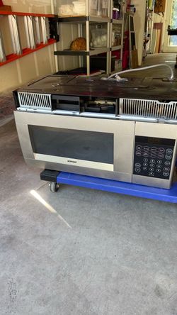 FREE WORKING MICROWAVE