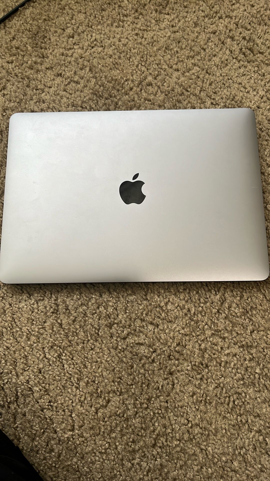 (M1)2020 MacBook Pro! $400