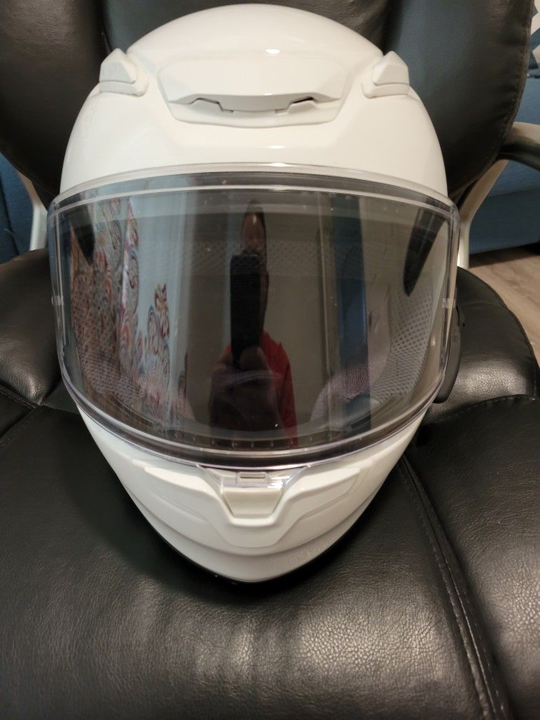 Shoei RF 1400 WITH Sena EVO 20S Size MEDIUM With Dark Smoke Visor