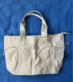 Hurley   ivory lightweight nylon tote bag