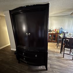 Armoire