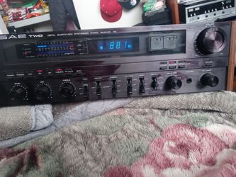SAE R9 Two Digital Quartz Lock Synthesized Stereo Receiver