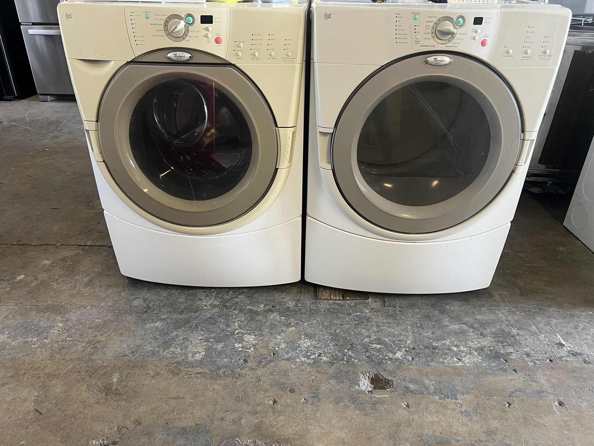 Whirlpool Set Of Washer And Dryer 