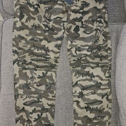 Camo Pants Size 34 