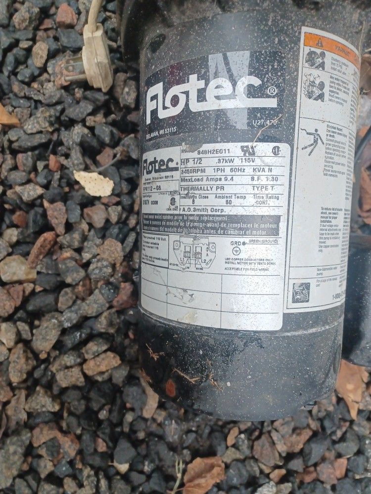 Flowtech 1/2 HP pump with Primer Tank