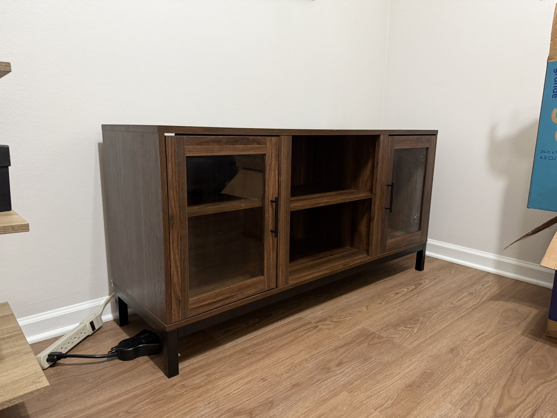 TV & Gaming Entertainment Center