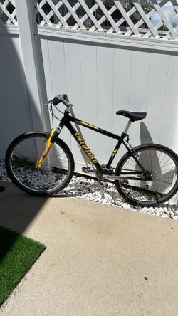 Specialized Mountain bike really good condition