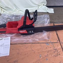 Milwaukee M18 Fuel Chainsaw 16” (Tool Only) READ DESCRIPTION