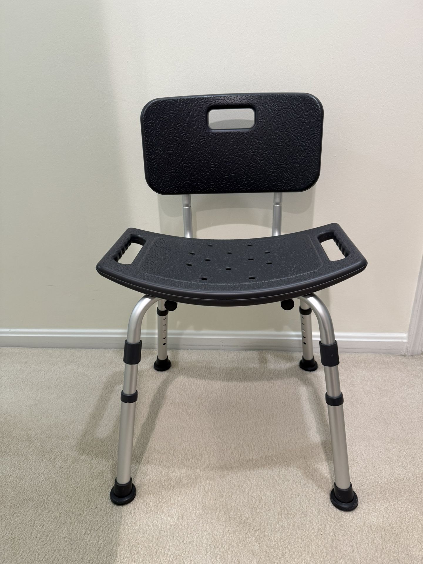 💦 2-in-1 Shower Chair & Stool – Like New! 💦