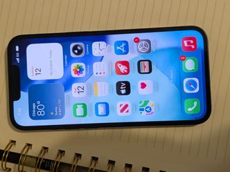 iPhone 13 128GB.