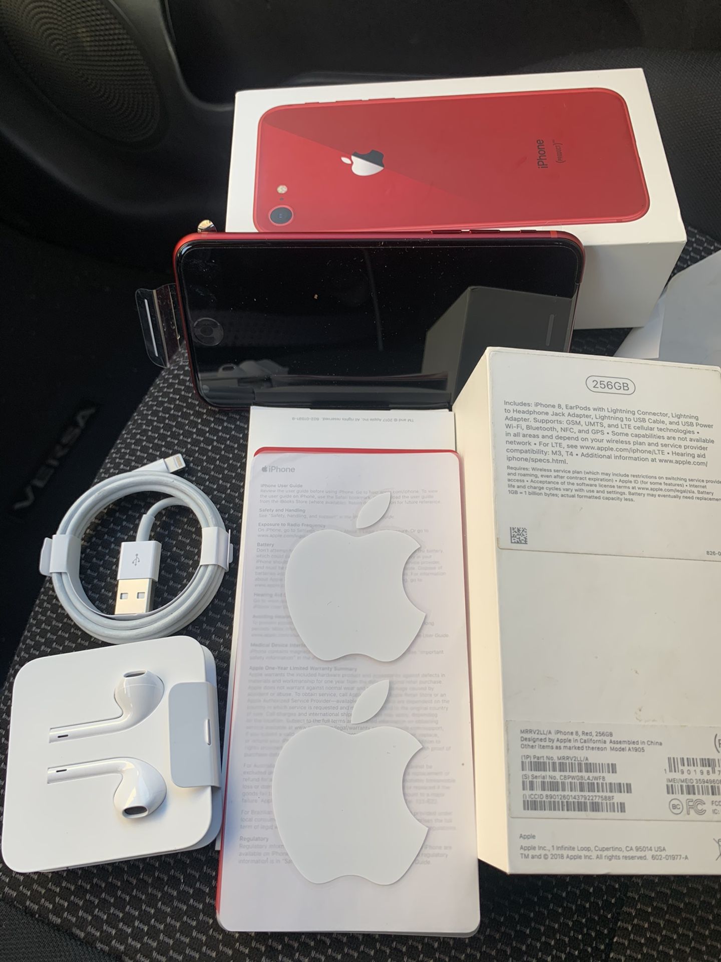 iPhone 8 red 256G