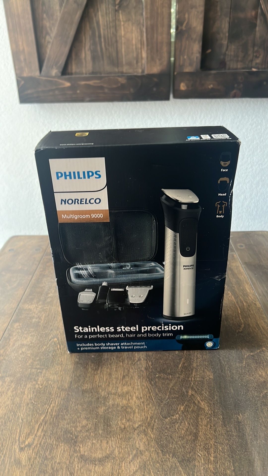 Philips Norelco Multigroom Series 9000 - Men's Grooming Kit )