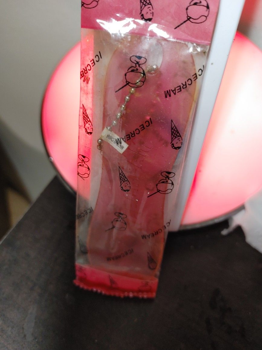 Original ice creams rarest color with moon man on sole will trade ( Update 12/17/21) In Description)