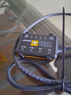 Pedal commander for Toyota tacoma 2005-2023