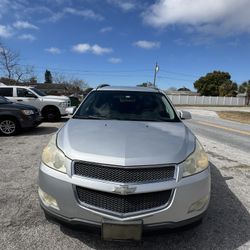 2009 Chevy Traverse 