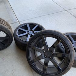 Niche 20s Rim With Toyo Tires Only Used For Around A Month