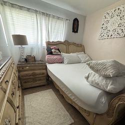 Queen Bed Set With Nightstand And Vanity