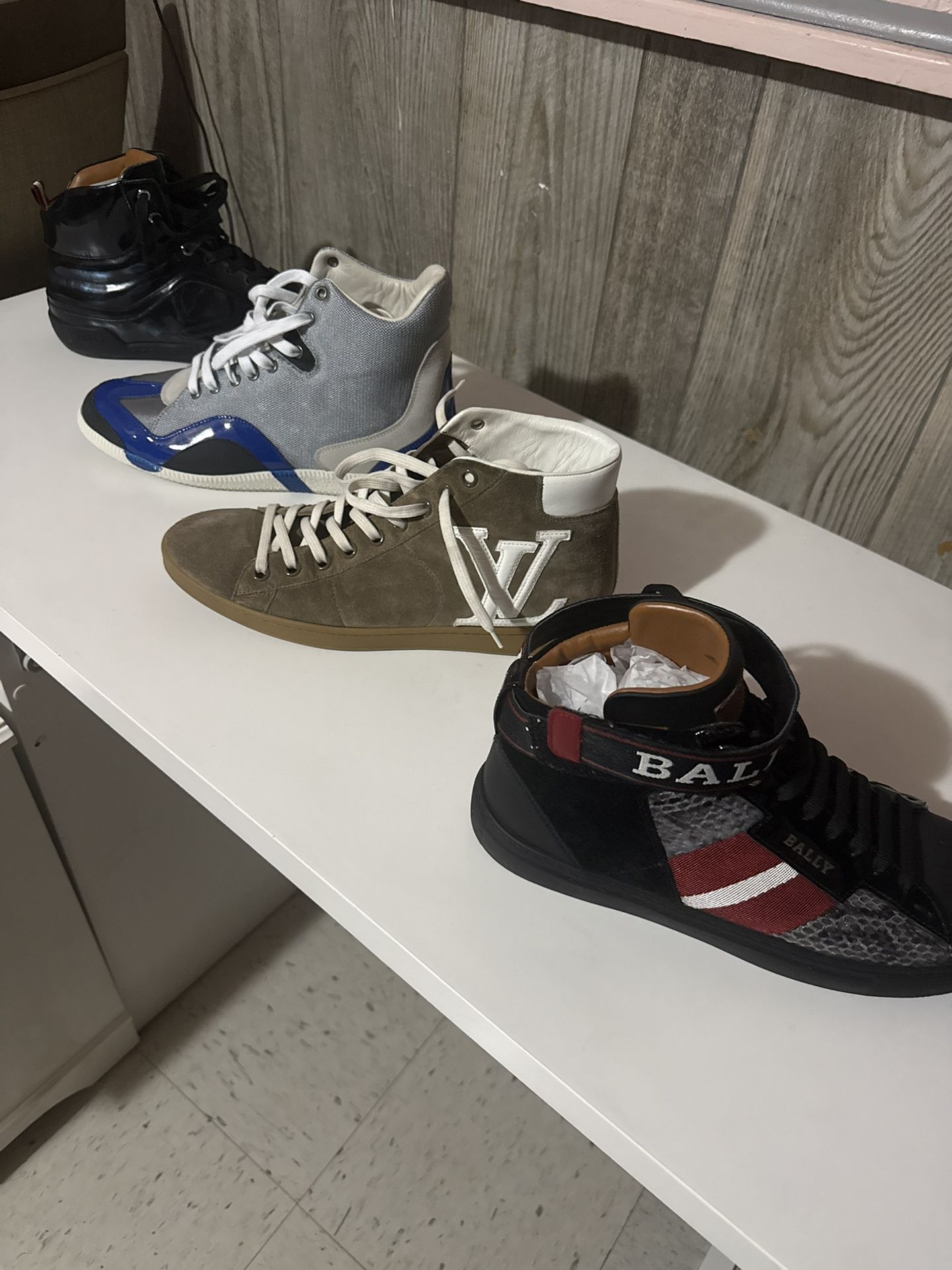 Maison Margiela 43,Saint Laurent,bilt,boots,9.5-10,Paris,France Designer Casual,Rare,George Brown,common Projects,womens,kids,LV,Tims ,Ballys,item