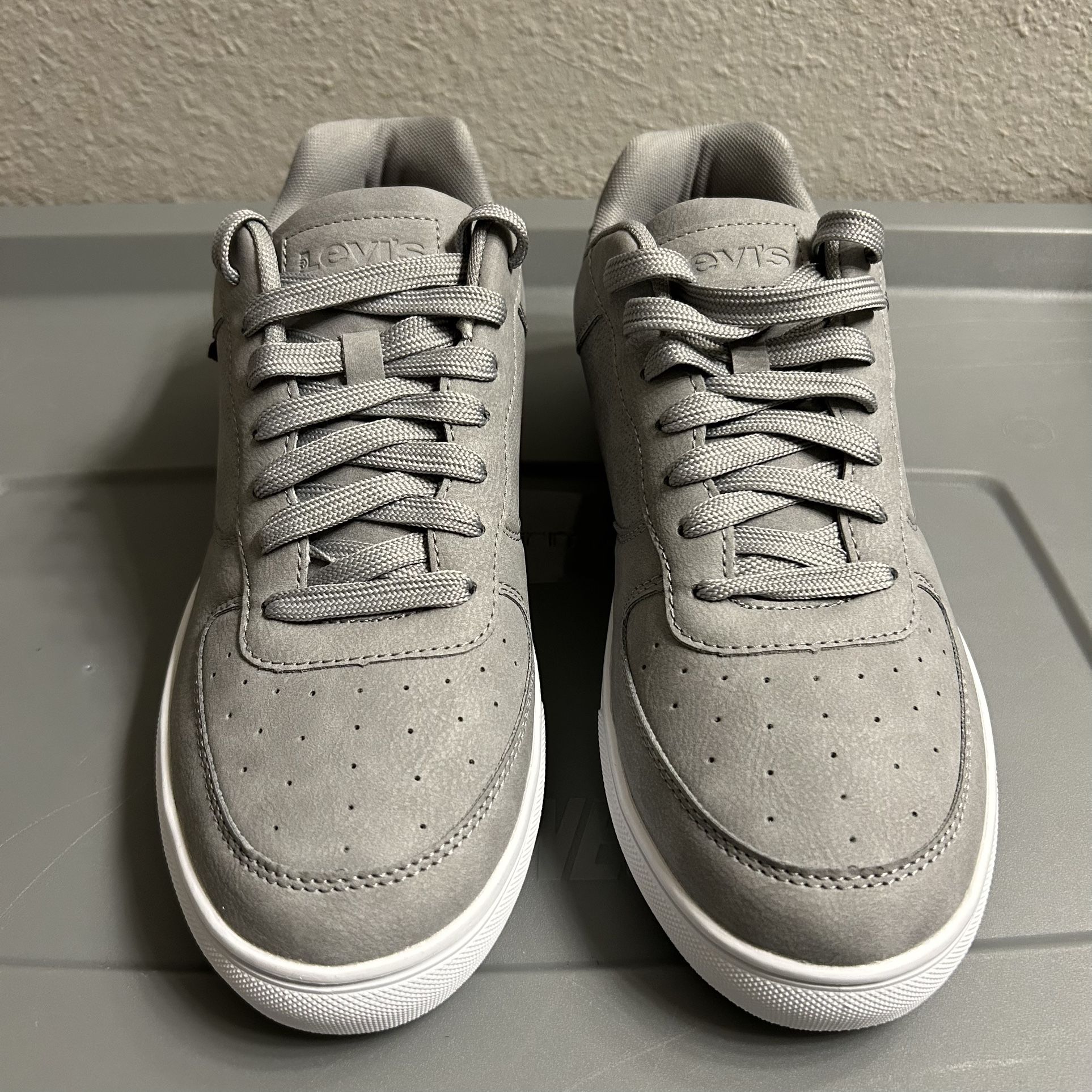 Brand New Levi’s Sneakers 
