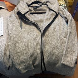 New Women’s Jacket Size Xl 15,00