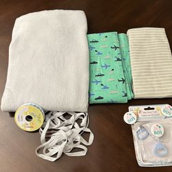 Koala Baby Blanket/carters Receiving Blankets , Ribbon And 3 Boy Favors 