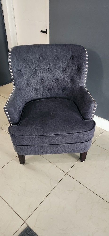 Tufted Wingback  Luxury Chair