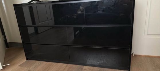 Seven Drawer Glossy Dresser - Wooden Interior