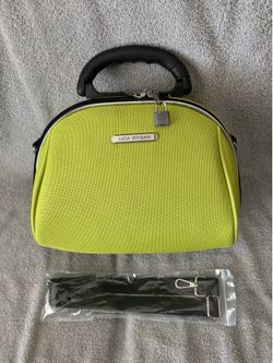 Hard Shell Cosmetic Case