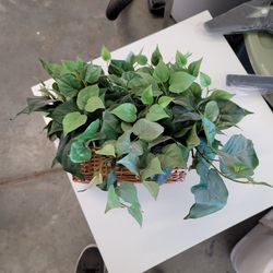 X7 Fake Decorative Plant