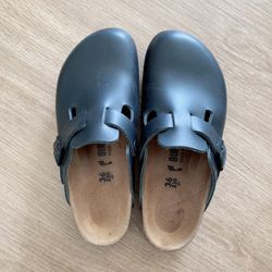 Birkenstock Women Size 36