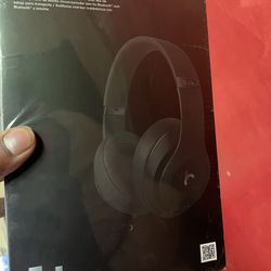 Dr.Dre Beats Studio3 Wireless Bluetooth Head Phones