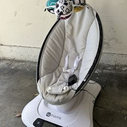 4moms Mamaroo Baby Swing 