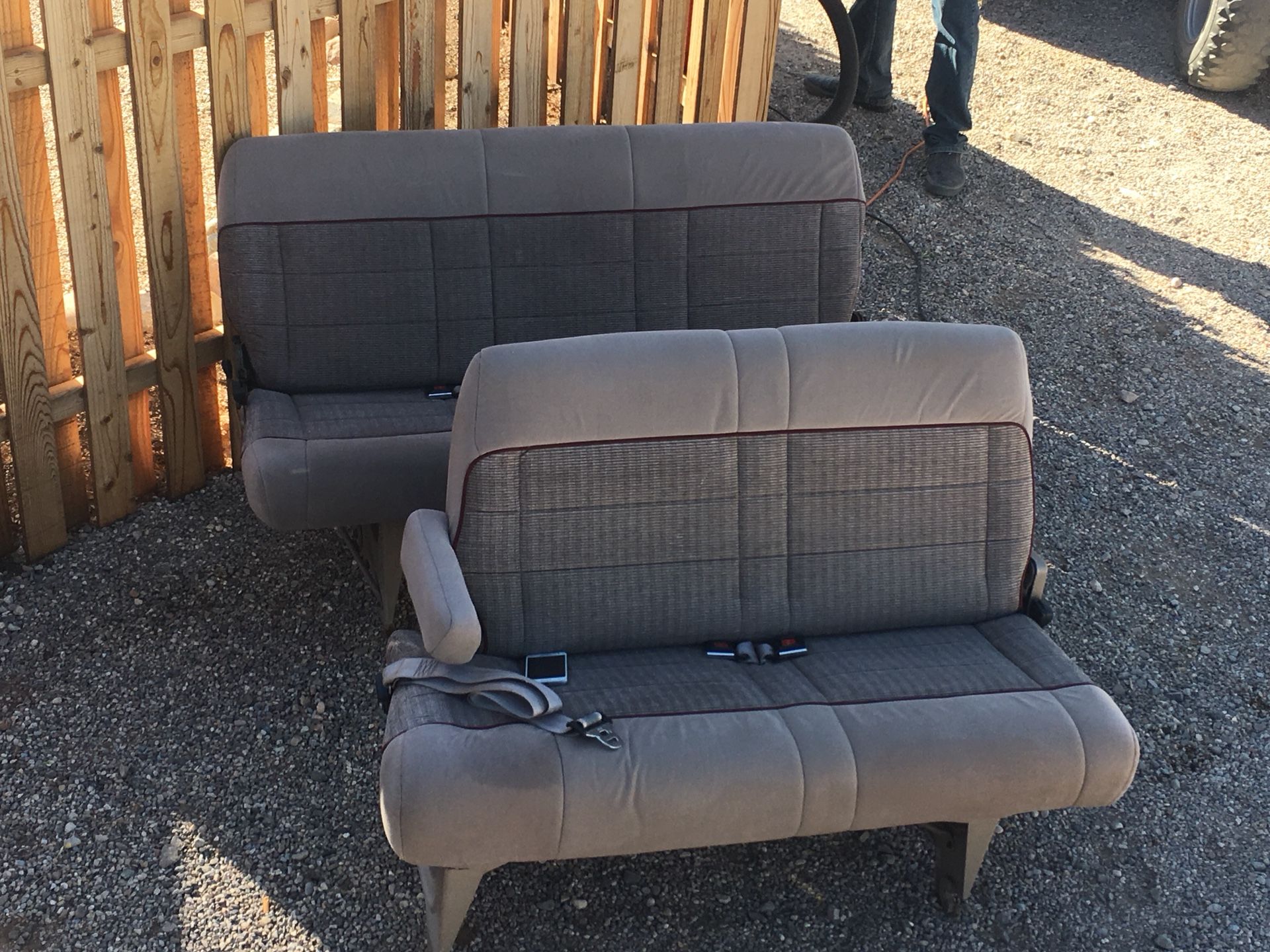 1990-1997 Ford Aerostar Mini Van 2 rear seats
