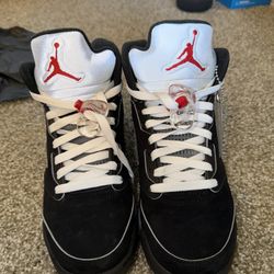 Jordan Retro 5’s reimagined men’s size 7