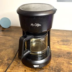 Coffee Maker – Mr. Coffee