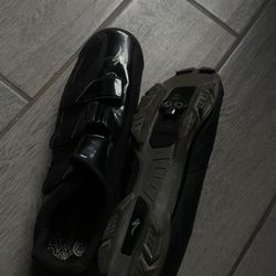 Biking Shoes  Like New