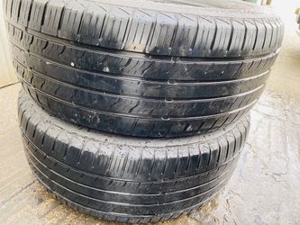 19” 2 used tires 275/55R19