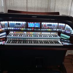 Lowery Patriot Organ Piano