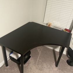 Solid, Sturdy Corner Desk For Home Office