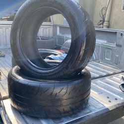 225/50/16 two tires in great condition they have about 50%